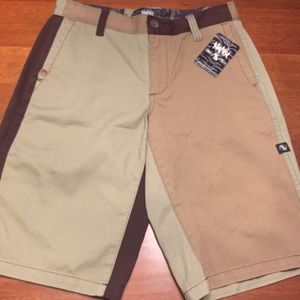 Atwater white tiger shorts brown size 28